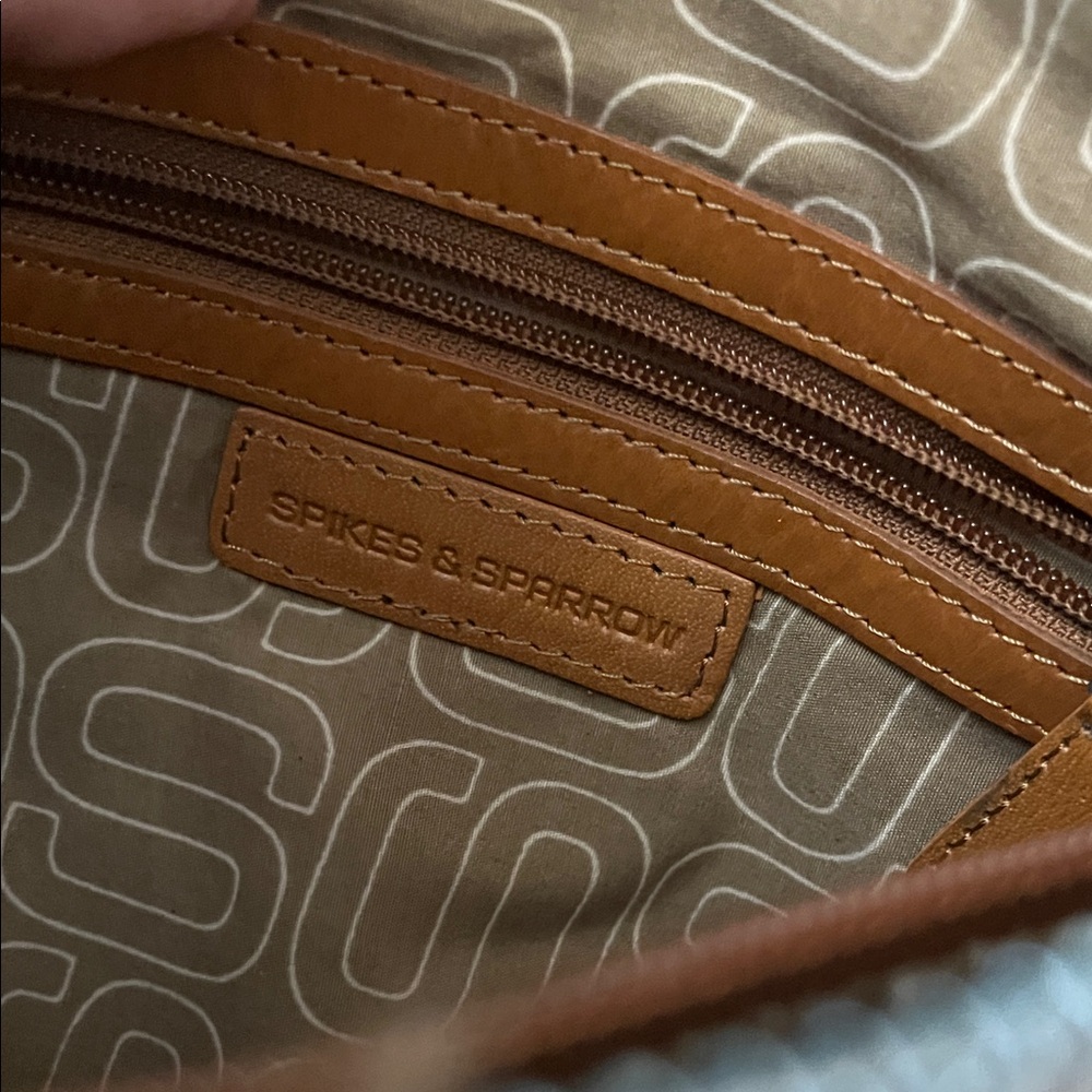 Spikes & Sparrow- Genuine Leather Tan shoulder Bag - - Picture 7 of 11